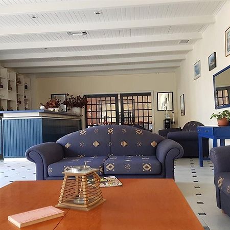 Melody Hotel Γουβιά Εξωτερικό φωτογραφία