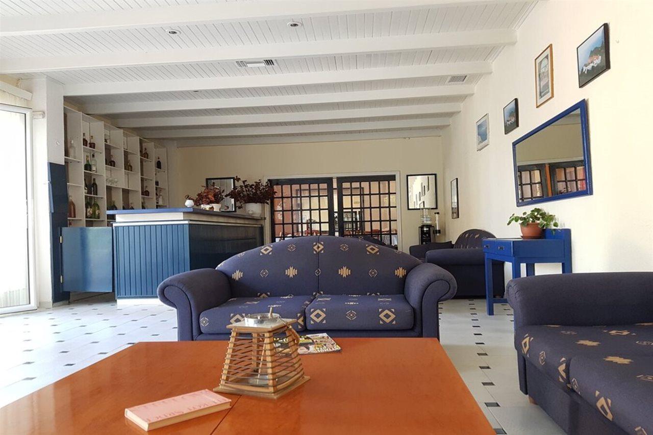 Melody Hotel Γουβιά Εξωτερικό φωτογραφία